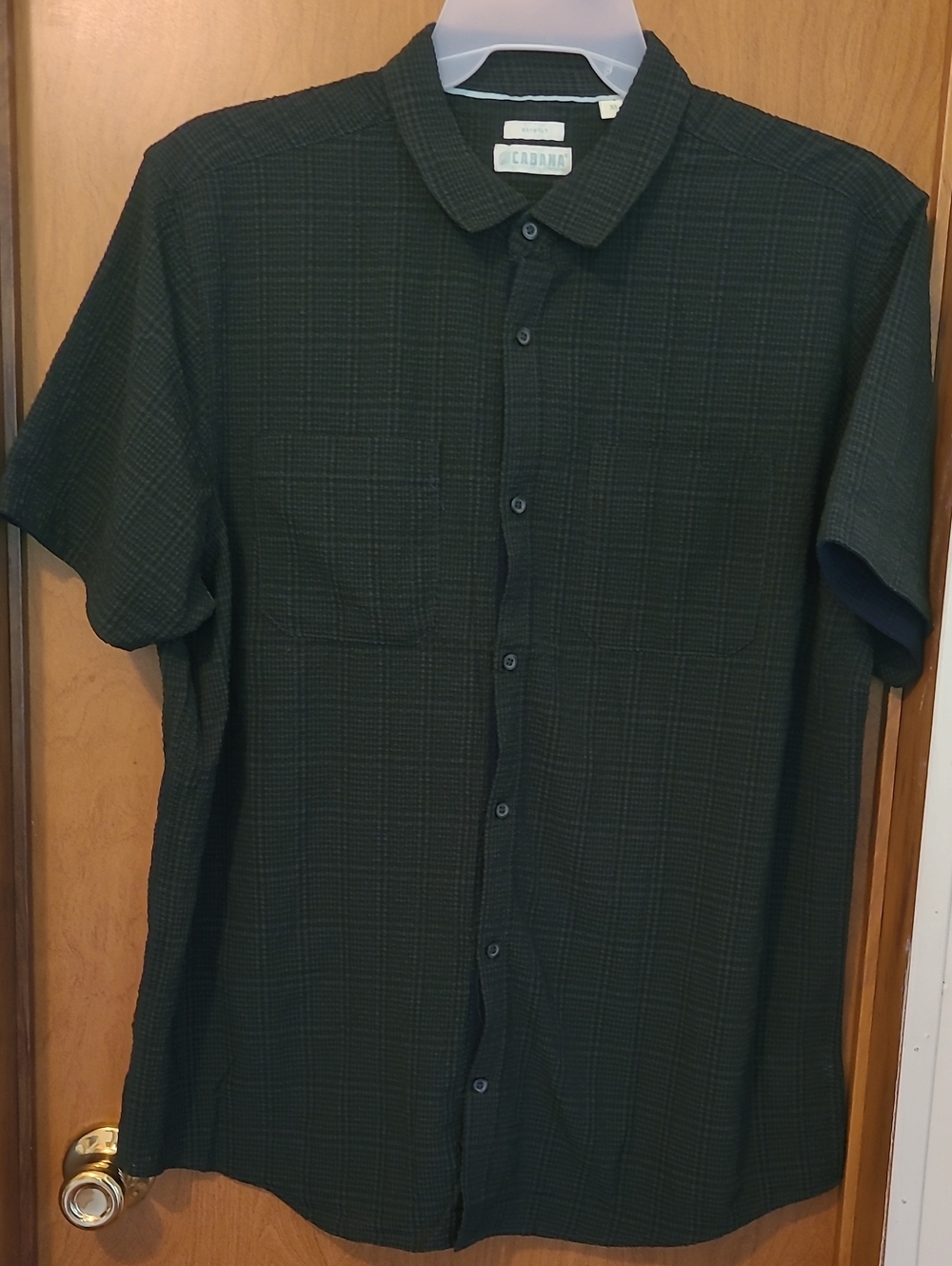 Cabana Dark Gray Short-Sleeve Plaid Button-Down Shirt With 2 Pockets